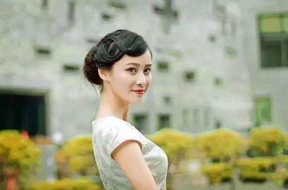 女人八字食神多會怎么樣