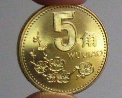 家里再窮，也要在窗戶縫放一枚硬幣，并非迷信，而是有科學(xué)依據(jù)