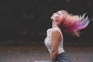 女生辦公桌旺事業(yè)的風水擺件，辦公桌擺放什么好