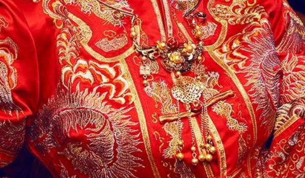 2024年農(nóng)歷十月初三宜嫁娶辦婚禮嗎 上等結(jié)婚吉時(shí)查詢